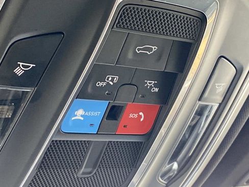 Certified 2025 Jeep Grand Cherokee L Laredo image 31