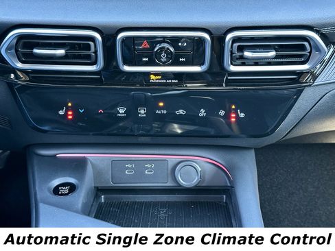 New 2026 Nissan Sentra SV w/ SV Convenience Package image 8