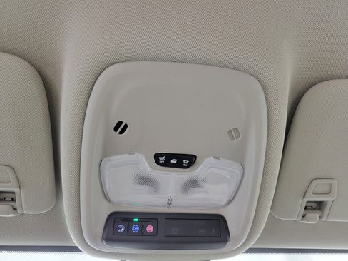 Used 2024 Buick Encore GX Sport Touring w/ Comfort Package FWD image 19