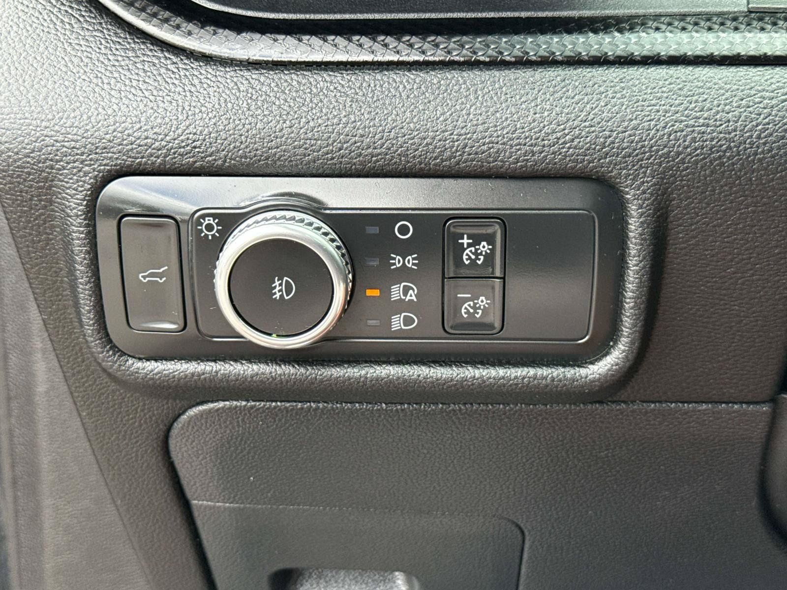 Used 2021 Ford Explorer ST w/ Equipment Group 401A AWD/4WD image 15