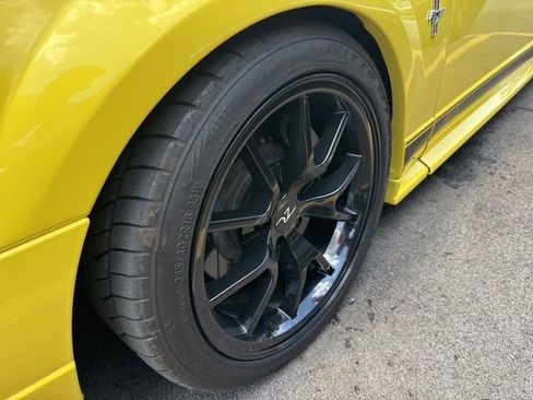 Used 2003 Ford Mustang Mach 1 RWD image 9