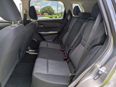 Used 2024 Nissan Rogue SV AWD/4WD image 13