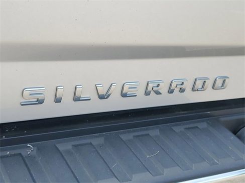 Used 2018 Chevrolet Silverado 1500 LT image 8
