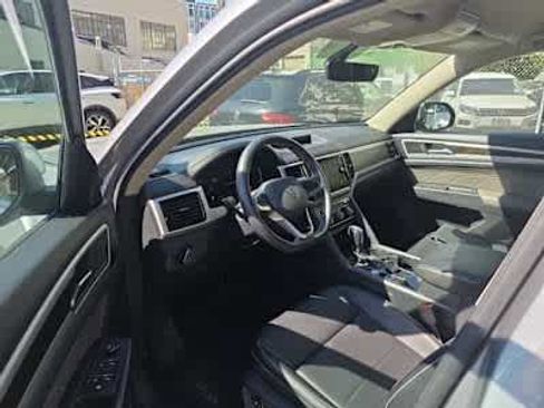 Used 2023 Volkswagen Atlas SE image 10