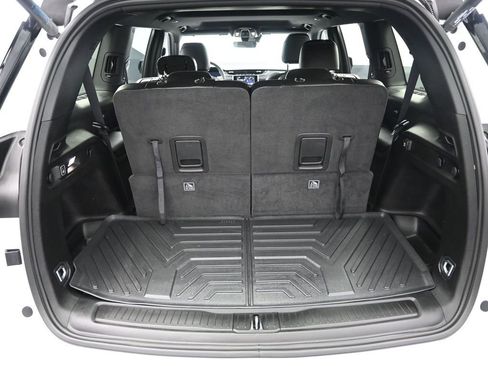 Used 2025 Jeep Grand Cherokee L Altitude AWD/4WD image 35