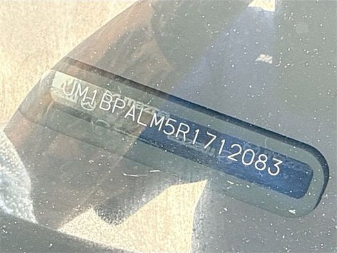 Used 2024 MAZDA MAZDA3 s image 37