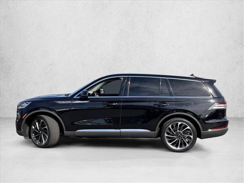 Used 2021 Lincoln Aviator Reserve w/ Equipment Group 201A AWD/4WD image 8