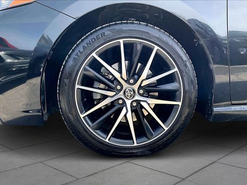 Used 2023 Toyota Camry SE image 13