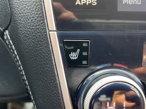 Used 2018 Subaru Outback 3.6R Touring image 19