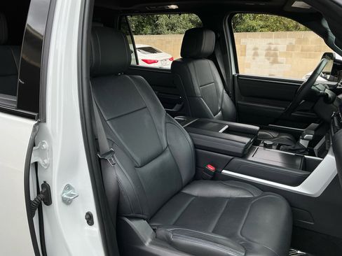 Used 2023 Toyota Sequoia Platinum image 22