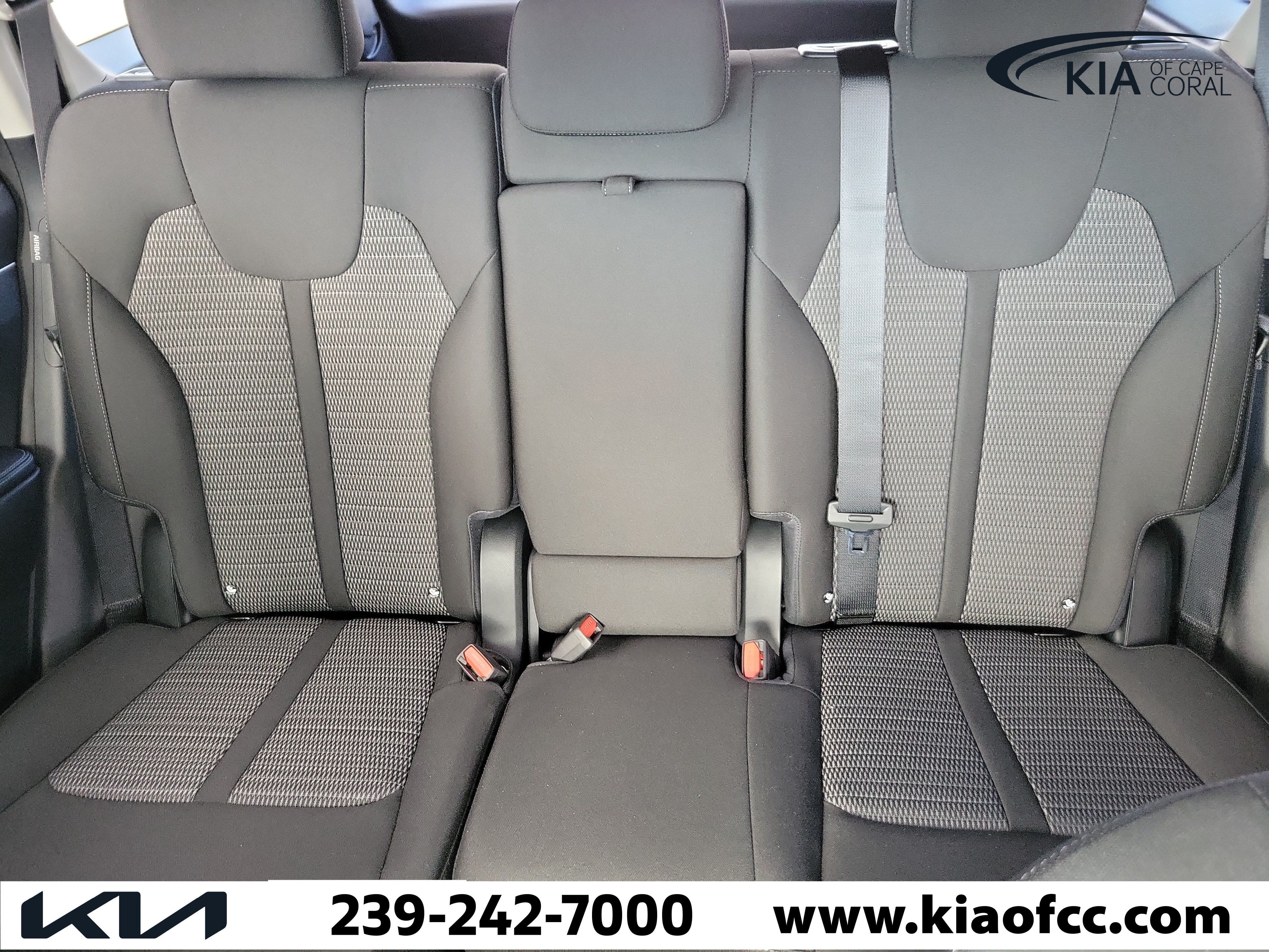 New 2026 Kia Sorento LX FWD image 30