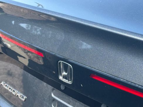 Used 2023 Honda Accord Touring image 11