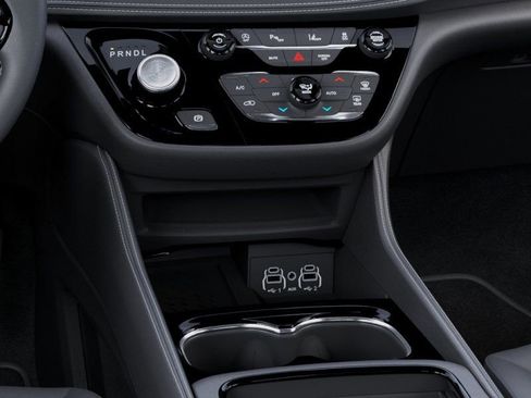 New 2025 Chrysler Pacifica Limited image 25