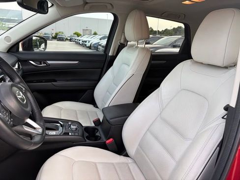 Used 2024 MAZDA CX-5 AWD 2.5 S w/ Preferred Package image 4