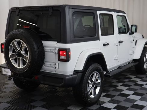 Used 2021 Jeep Wrangler Unlimited Sahara image 17