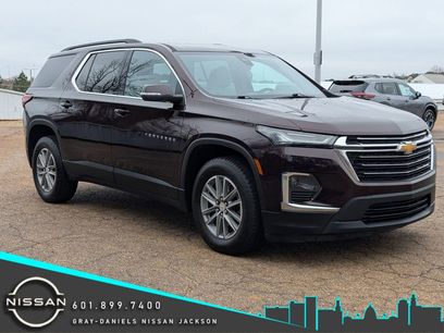 Used 2022 Chevrolet Traverse LT