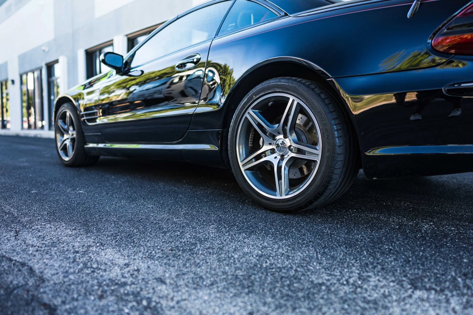Used 2004 Mercedes-Benz SL 55 AMG image 6