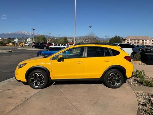 Used 2015 Subaru Crosstrek 2.0i Premium w/ Special Edition Package AWD/4WD image 4
