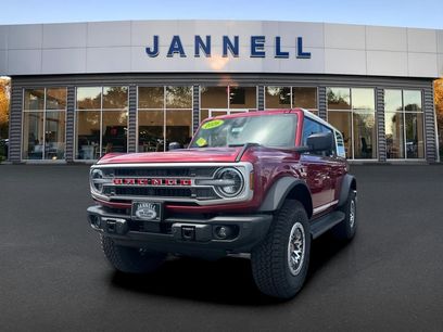 New 2026 Ford Bronco Outer Banks w/ Sasquatch Package