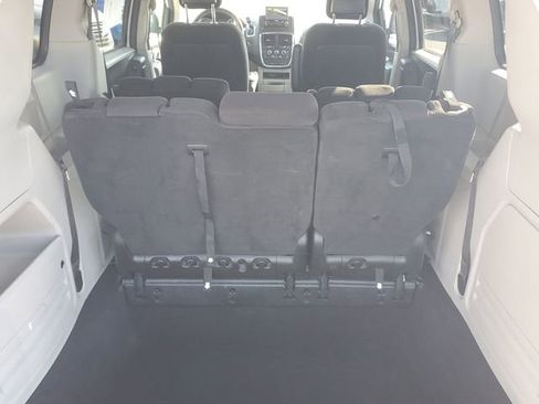 Used 2016 Dodge Grand Caravan SE w/ Quick Order Package 29E SE FWD image 7