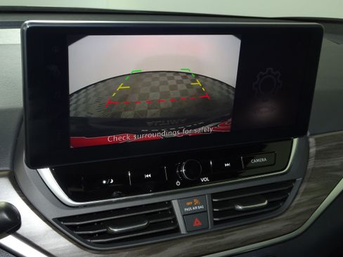 New 2025 Nissan Altima 2.5 SV w/ SV Special Edition Package image 29