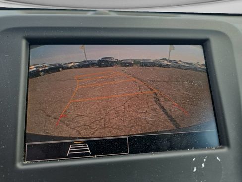 Used 2024 Chevrolet Equinox LT FWD image 25