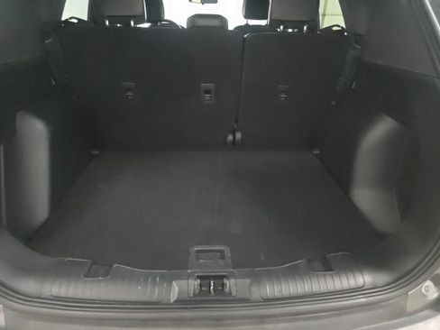 Used 2025 Ford Escape ST-Line FWD image 10