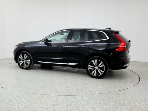 Certified 2023 Volvo XC60 B5 Plus w/ Climate Package image 7