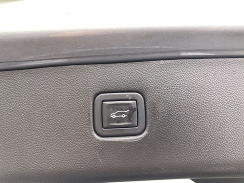 Used 2024 Chevrolet Blazer LT w/ Convenience Package image 10