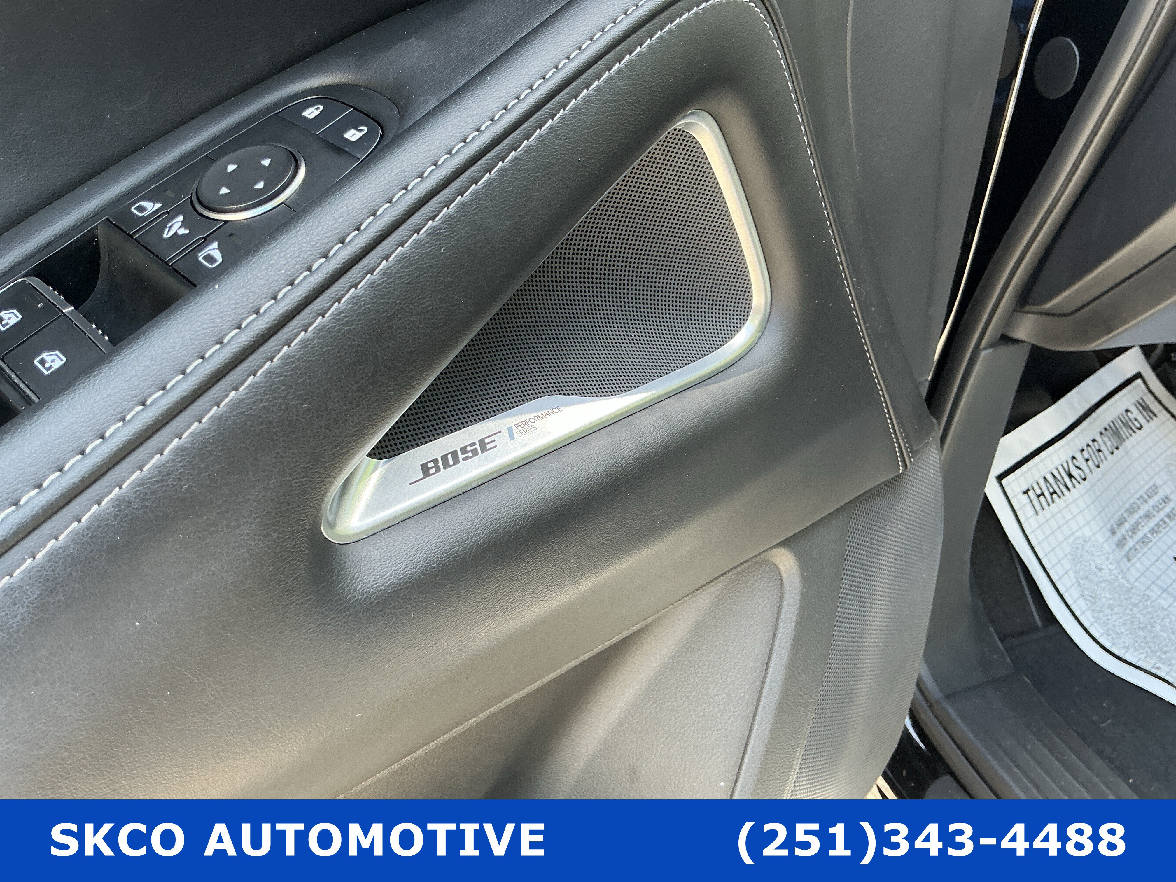 Used 2023 INFINITI QX60 Luxe w/ Vision Package FWD image 32