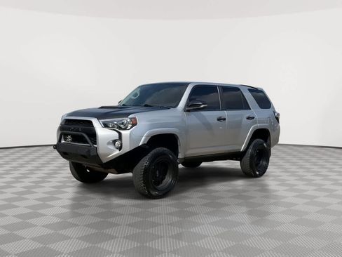 Used 2016 Toyota 4Runner Trail Premium AWD/4WD image 4