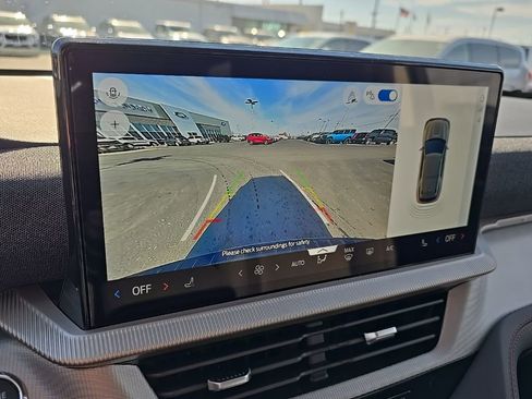 New 2026 Ford Explorer Active image 4