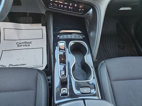 Used 2023 Buick Envision Preferred image 22