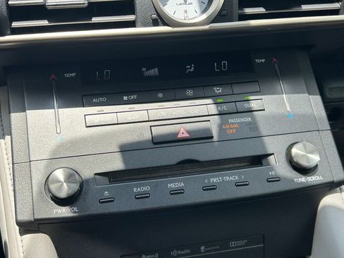 Used 2015 Lexus RC 350 AWD w/ Navigation System Package image 28