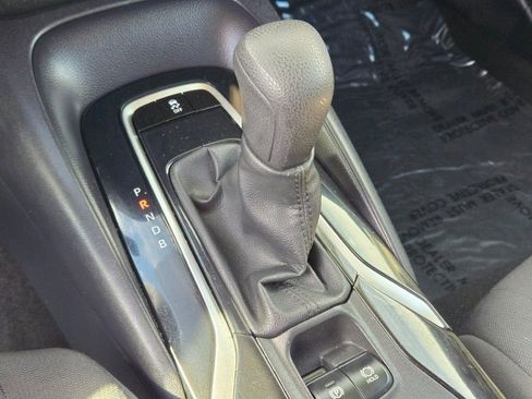 Used 2022 Toyota Corolla LE image 23