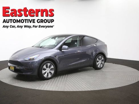 Used 2023 Tesla Model Y Long Range AWD/4WD image 53