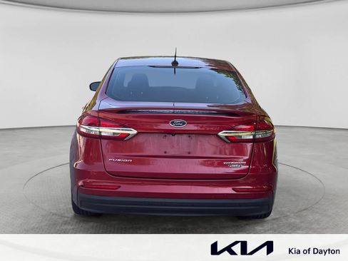 Used 2020 Ford Fusion Energi Titanium FWD image 6