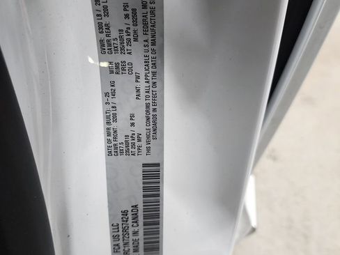 Used 2025 Chrysler Pacifica Pinnacle image 48