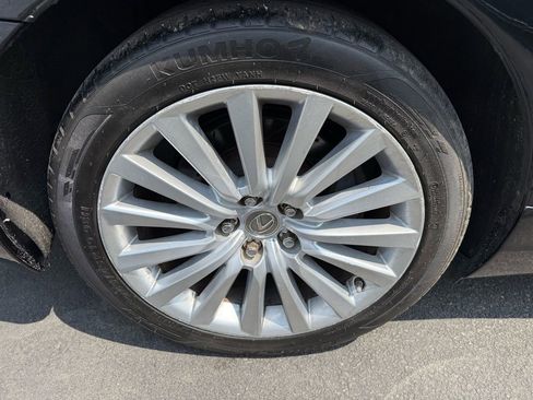 Used 2014 Lexus LS 460 L image 25