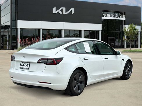 Used 2023 Tesla Model 3 Standard Range RWD image 6