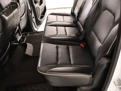 Used 2022 RAM 1500 Laramie image 13