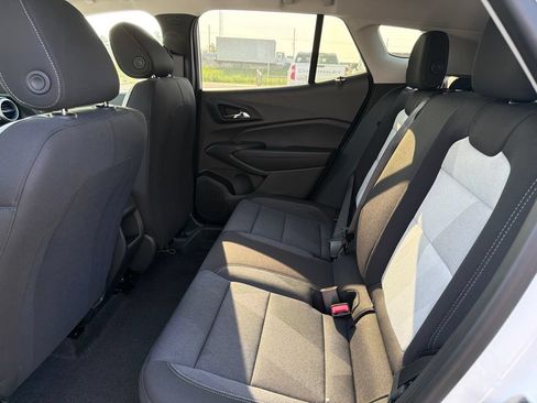 New 2026 Chevrolet Trax LS w/ LS Convenience Package FWD image 11