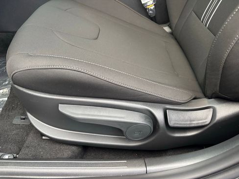 New 2026 Hyundai Elantra SEL Sport Premium FWD image 13
