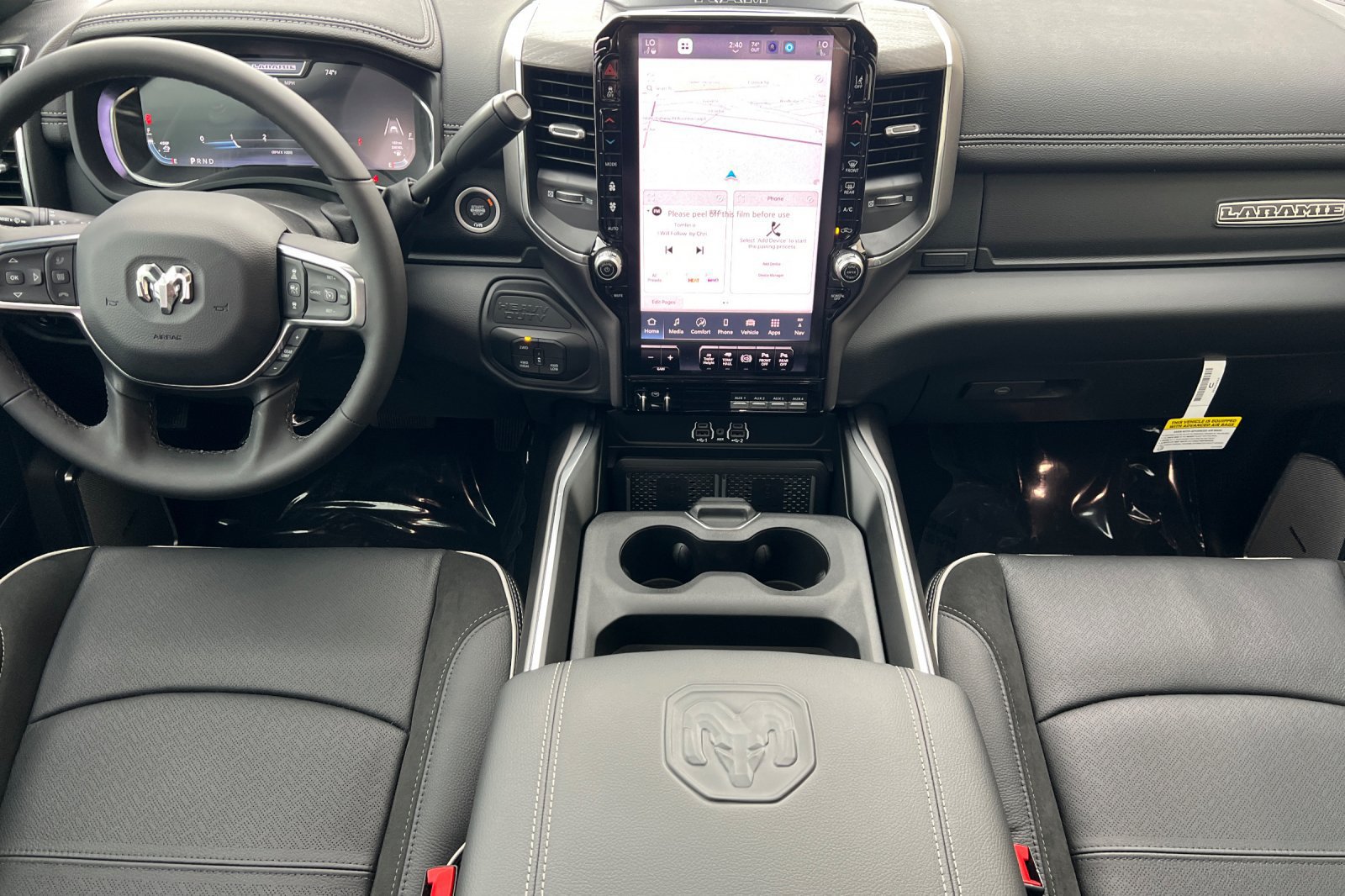 New 2026 RAM 3500 Laramie AWD/4WD image 12