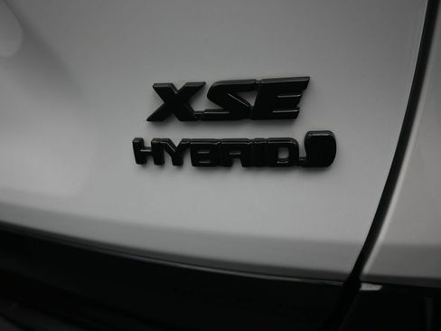 Used 2024 Toyota RAV4 XSE w/ Weather Package AWD/4WD image 41