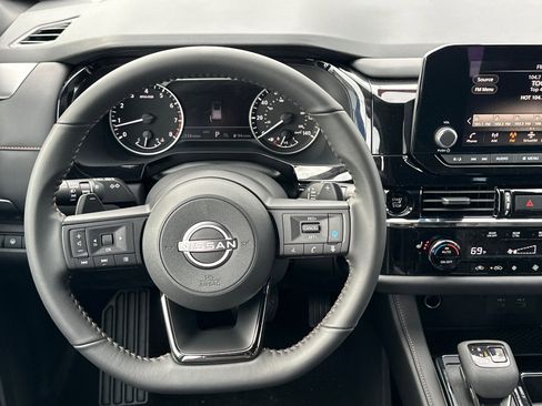 New 2025 Nissan Pathfinder Rock Creek image 14