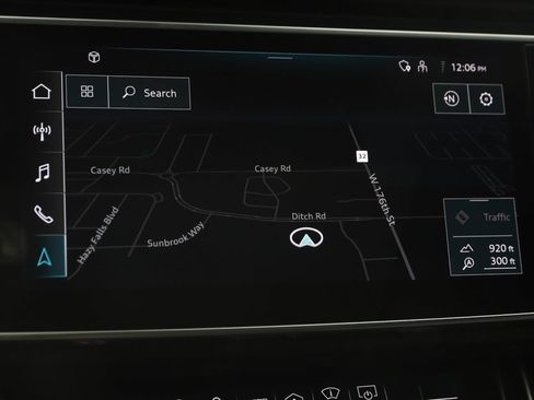 Used 2021 Audi Q8 Prestige w/ Prestige Package image 9