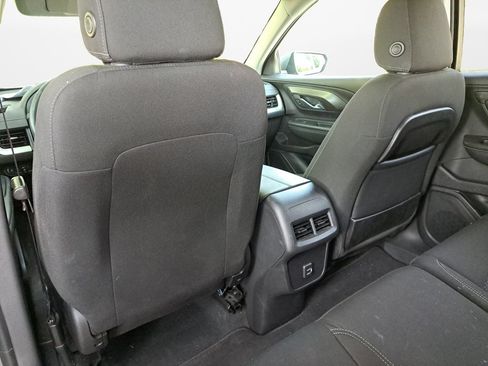 Used 2023 GMC Terrain SLE w/ Driver Convenience Package FWD image 12