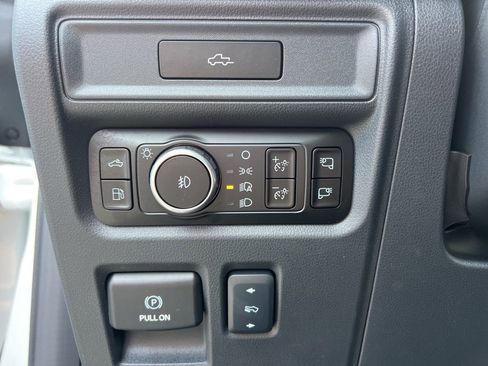 New 2026 Ford F150 Platinum w/ Equipment Group 702A High image 15