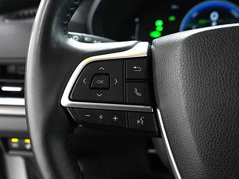 Used 2024 Toyota Grand Highlander XLE image 23